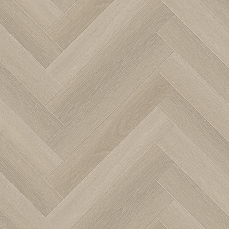 Light toned oak grain vinyl floors in herringbone configuration