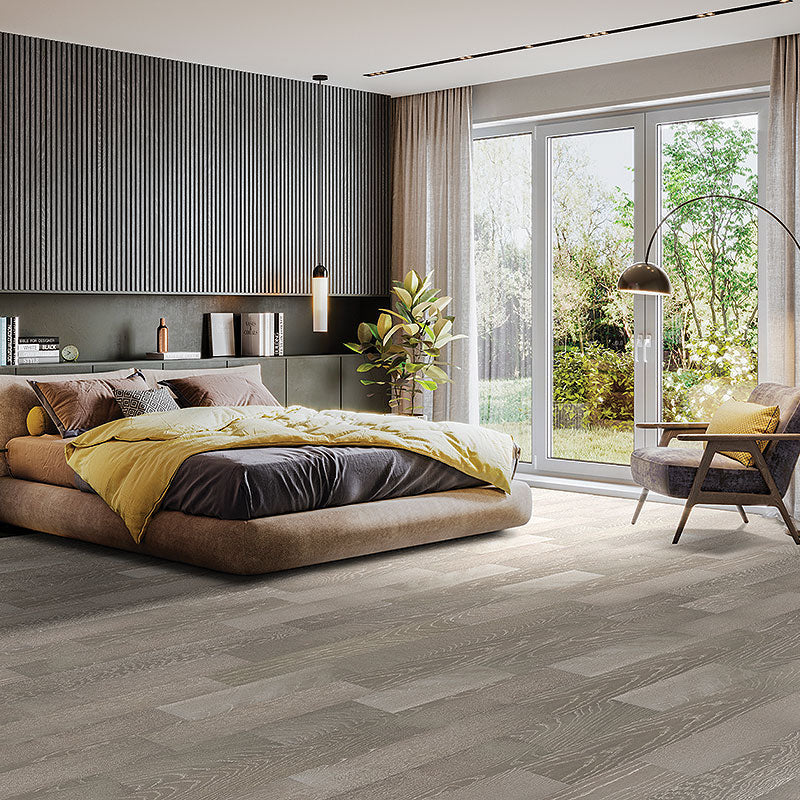 Amarosa | Ashore | Oak